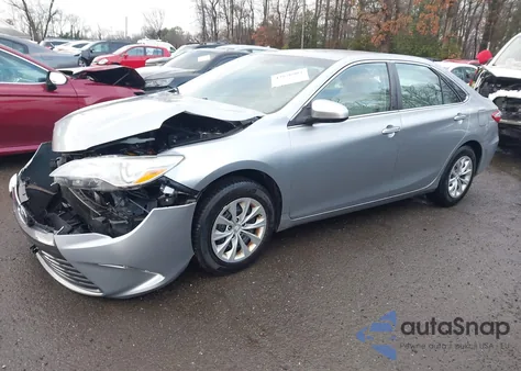 2015 Toyota Camry Le из США, поврежденный, VIN 4T4BF1FK4FR469987